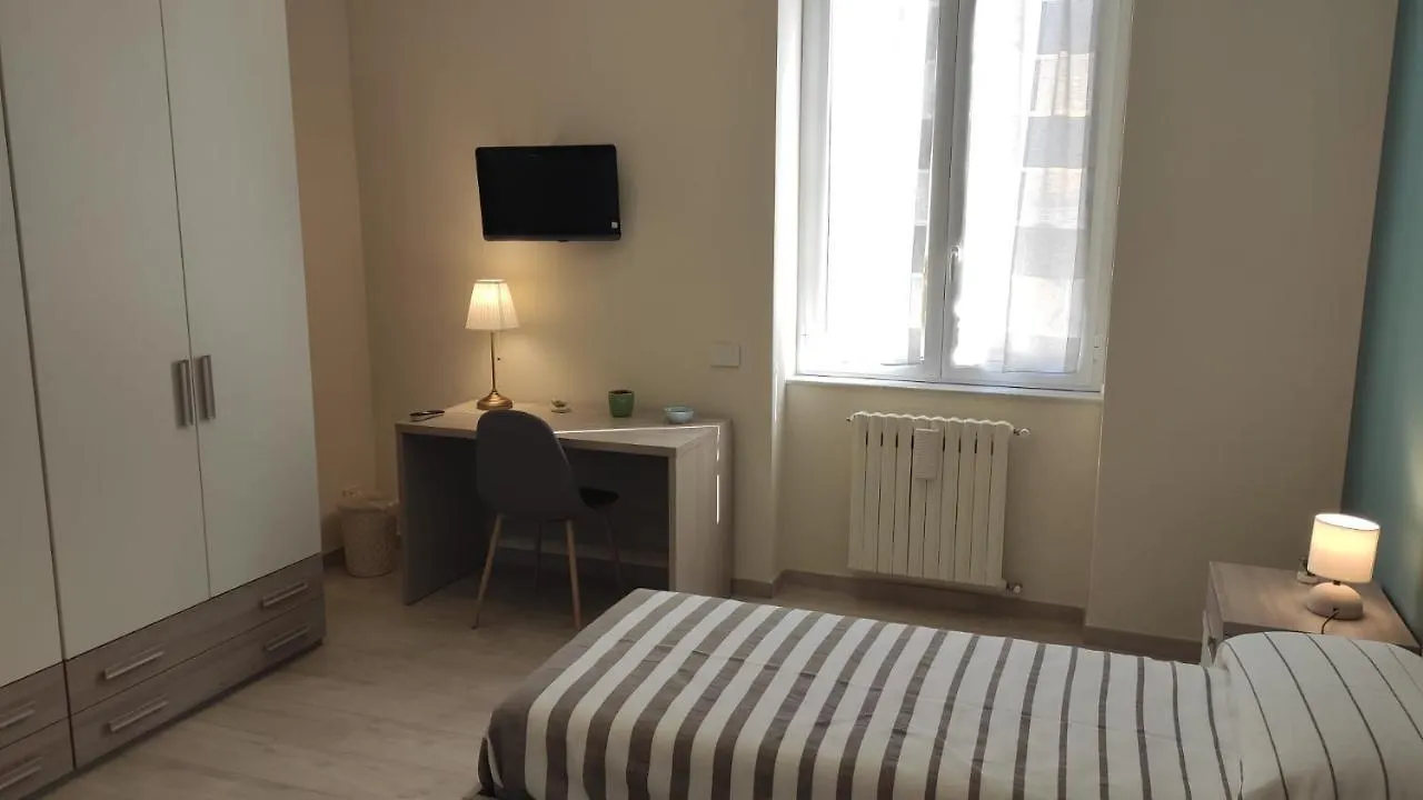La Suite Tra I Musei Neapel