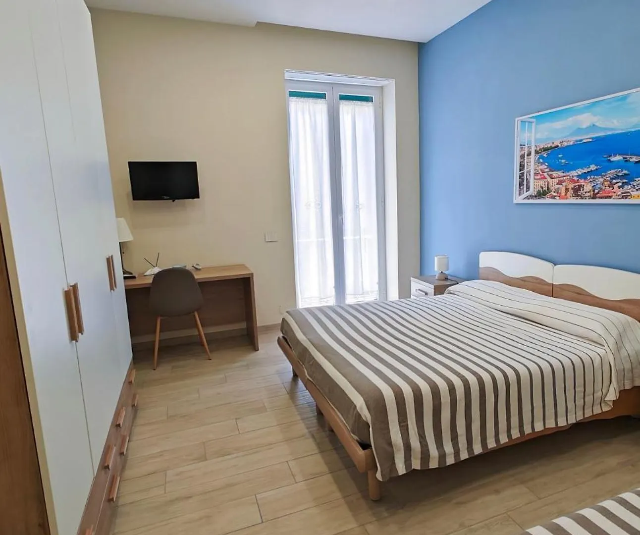Holiday home La Suite Tra I Musei Naples Italy